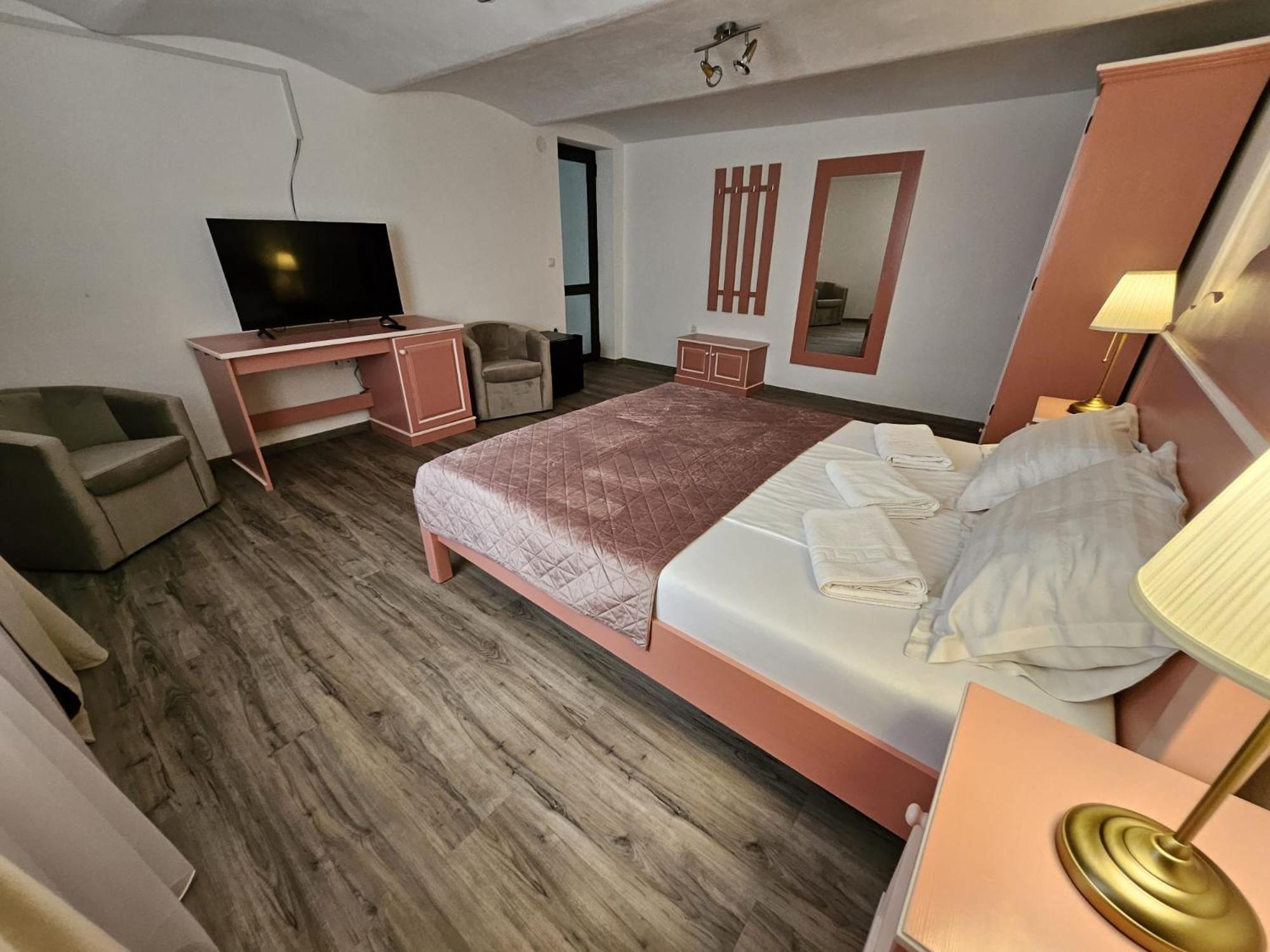 Casa Raduly Aparthotel Sibiu Buitenkant foto